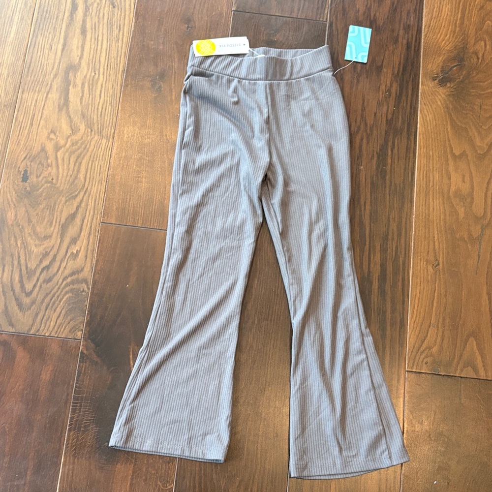 Market & Spruce Women's Gray Flared Leggings